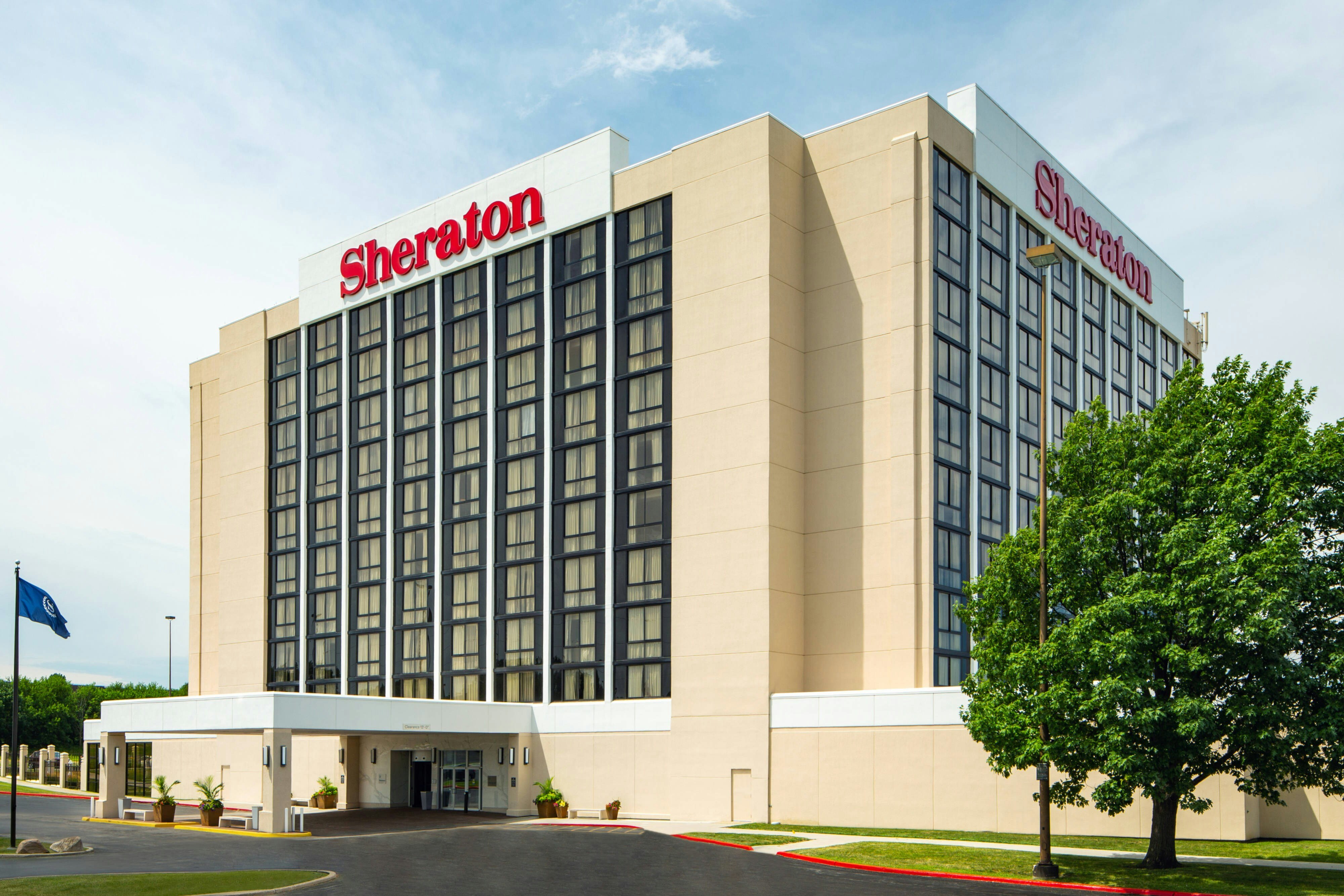 Sheraton West Des Moines Hotel in WEST DES MOINES - IA