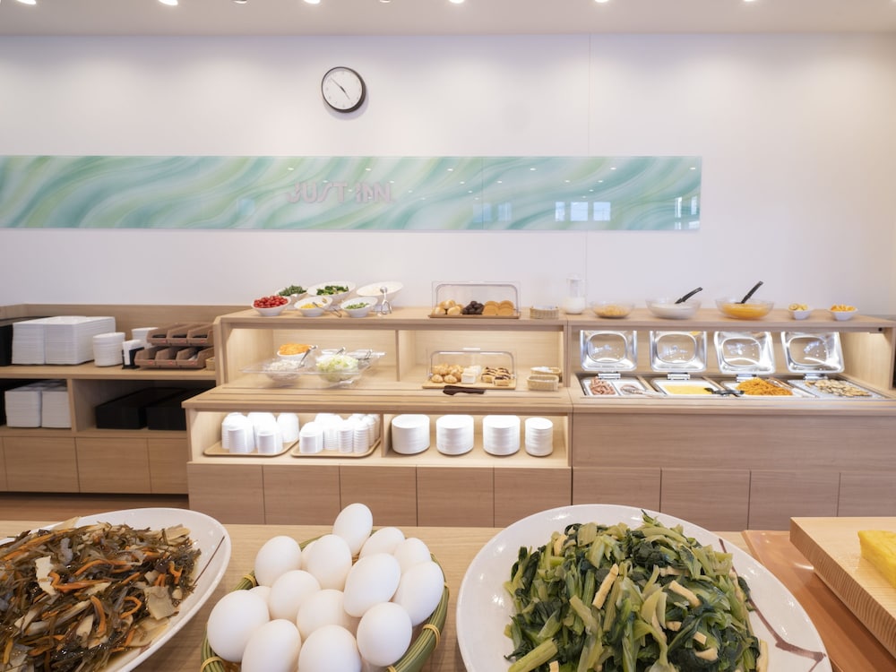 Just Inn Premium Toyohashi-eki Shinkansenguchi 52/61