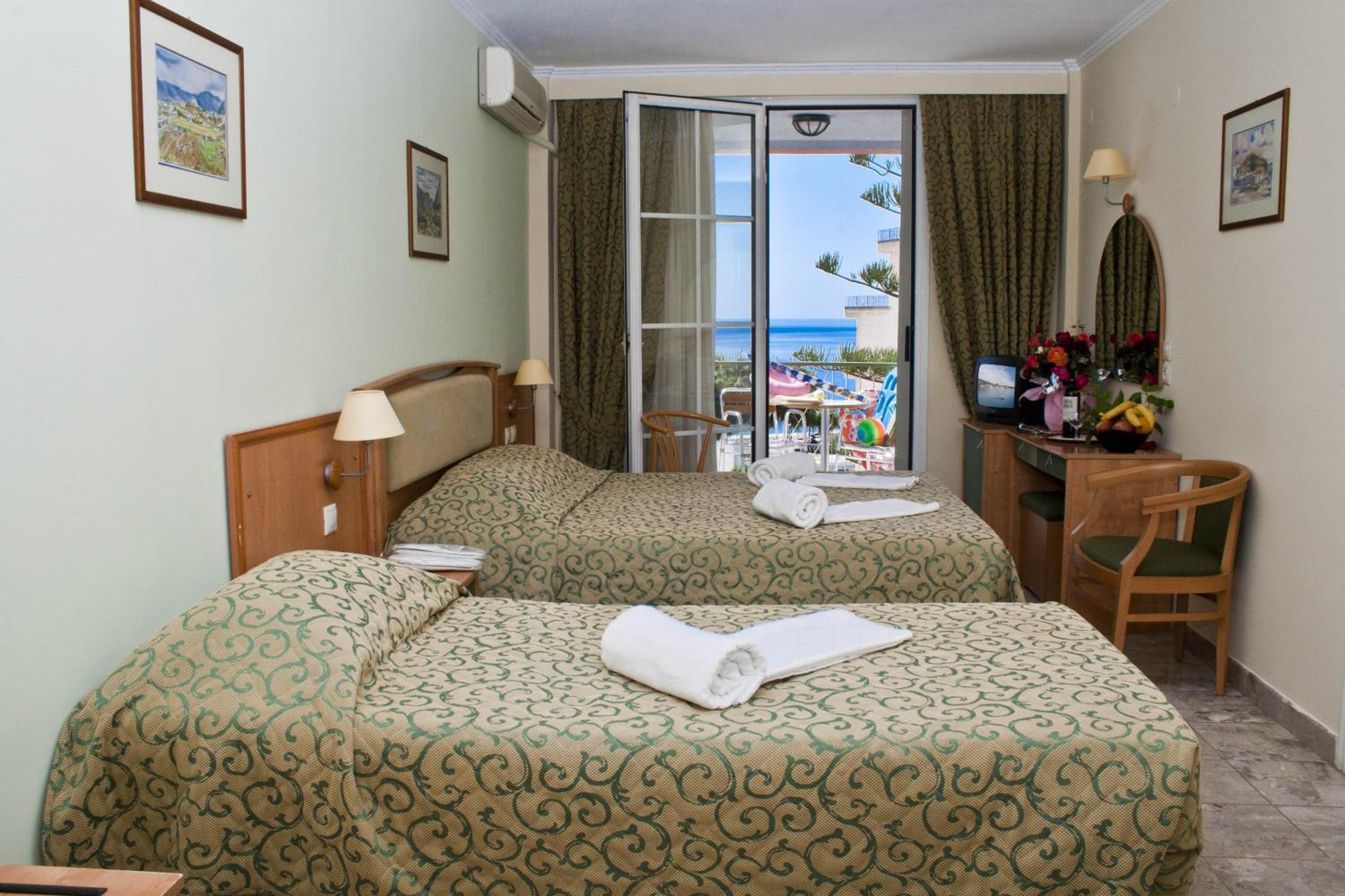 Tolon Holidays 21/56
