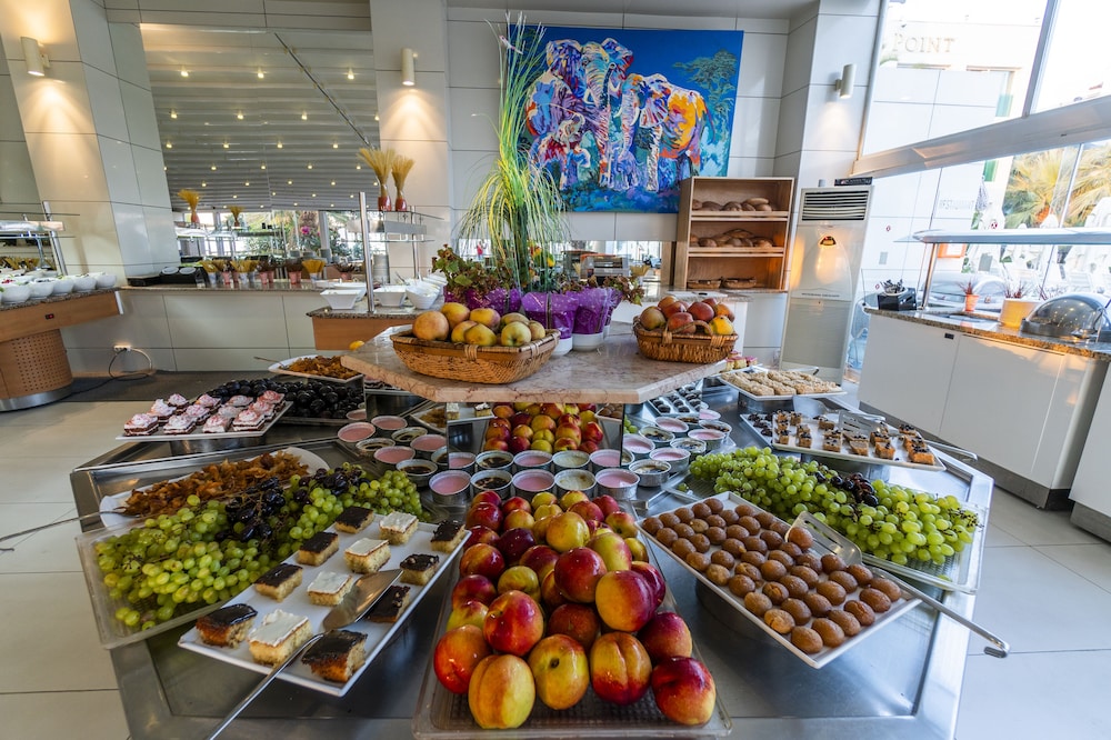 Dragut Point North Hotel 30/49