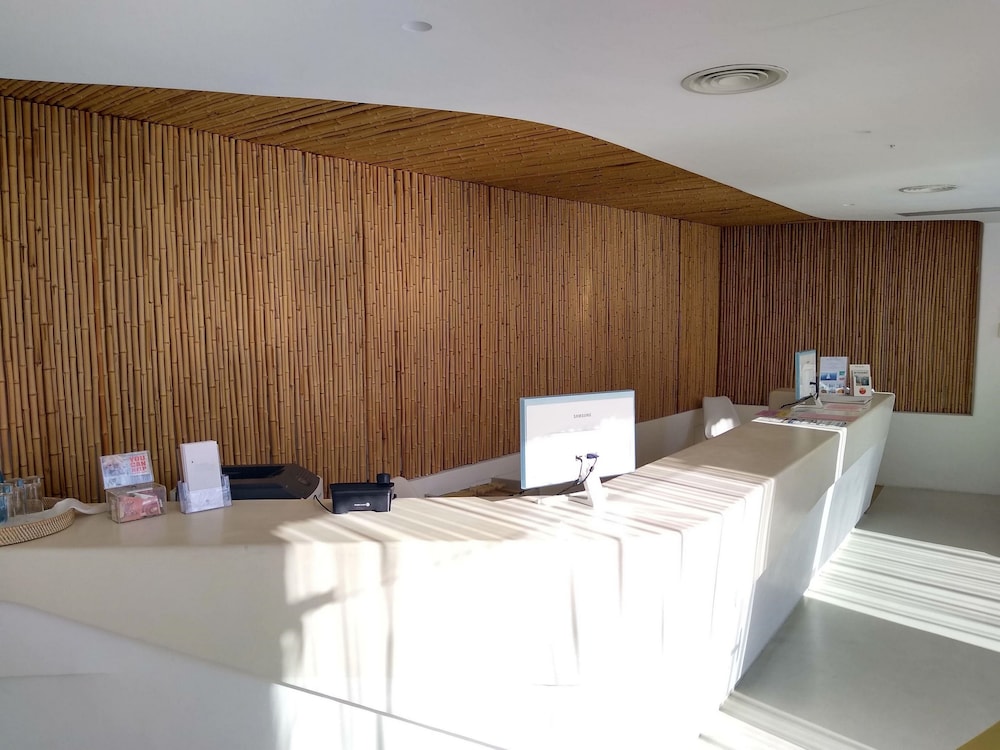 Andronikos Hotel - Adults Only 7/82