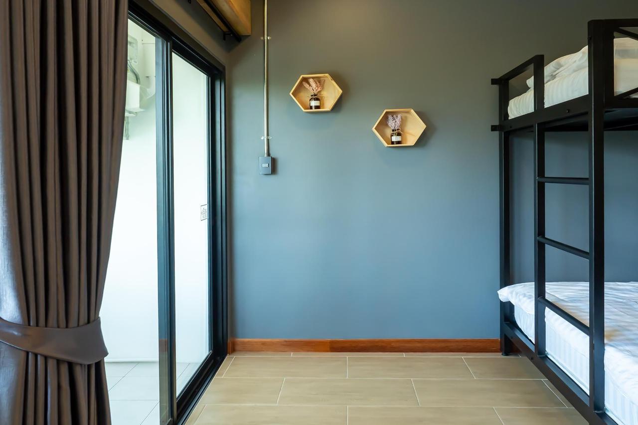 Ray Hostel 35/43