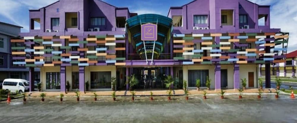 Gloria Swiss Hotel and Apartment Sandakan 1/36