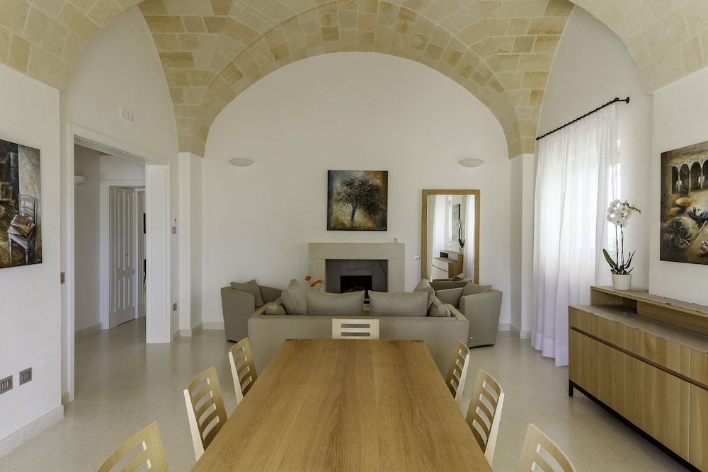 Tenuta Monticelli Bio Relais 47/64