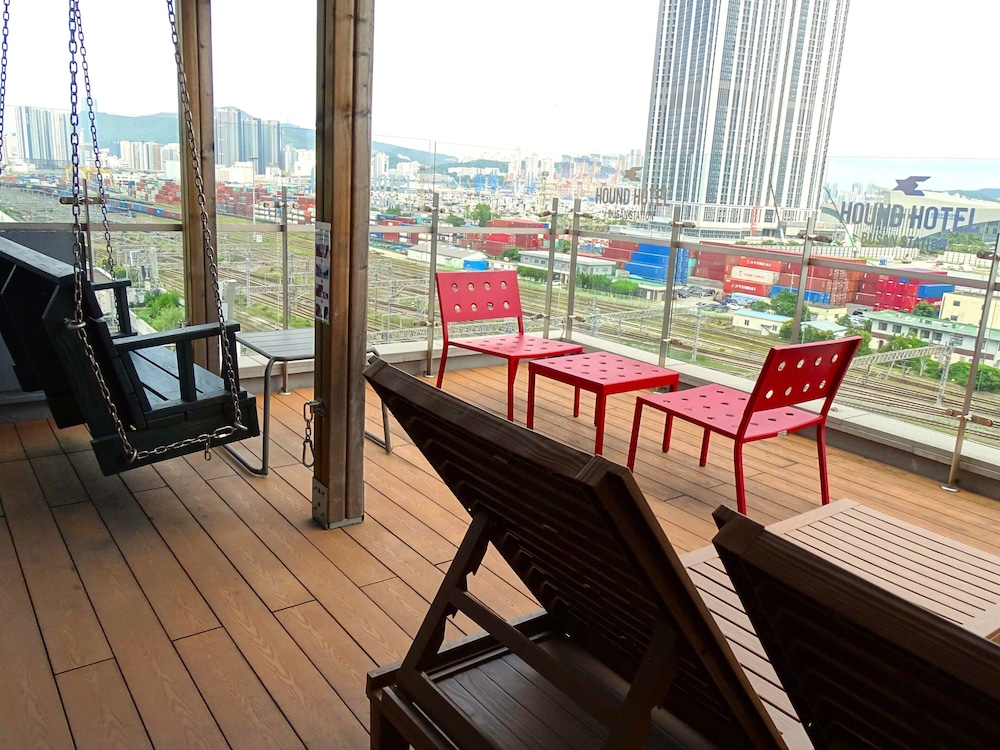 Hound Hotel Busan Station 25/50
