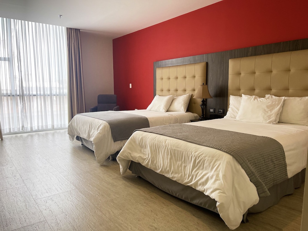 Ramada Cucuta 8/28