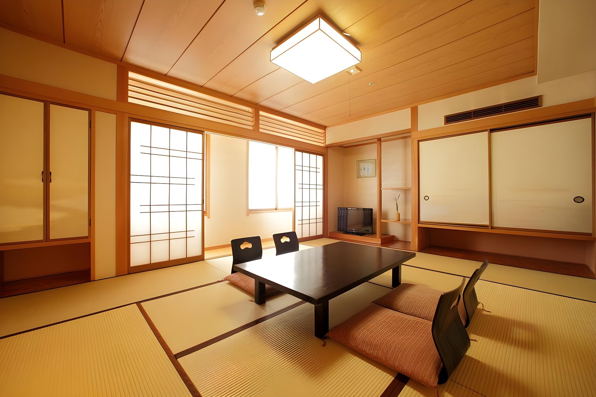 Japanese, Standard, Double or Twin Bed