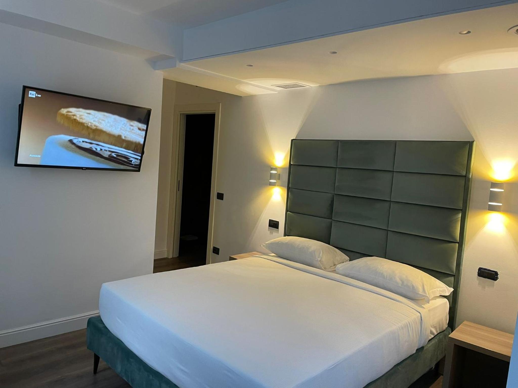 غرفة بسرير كوين، Hotel Zara Milano 5/10