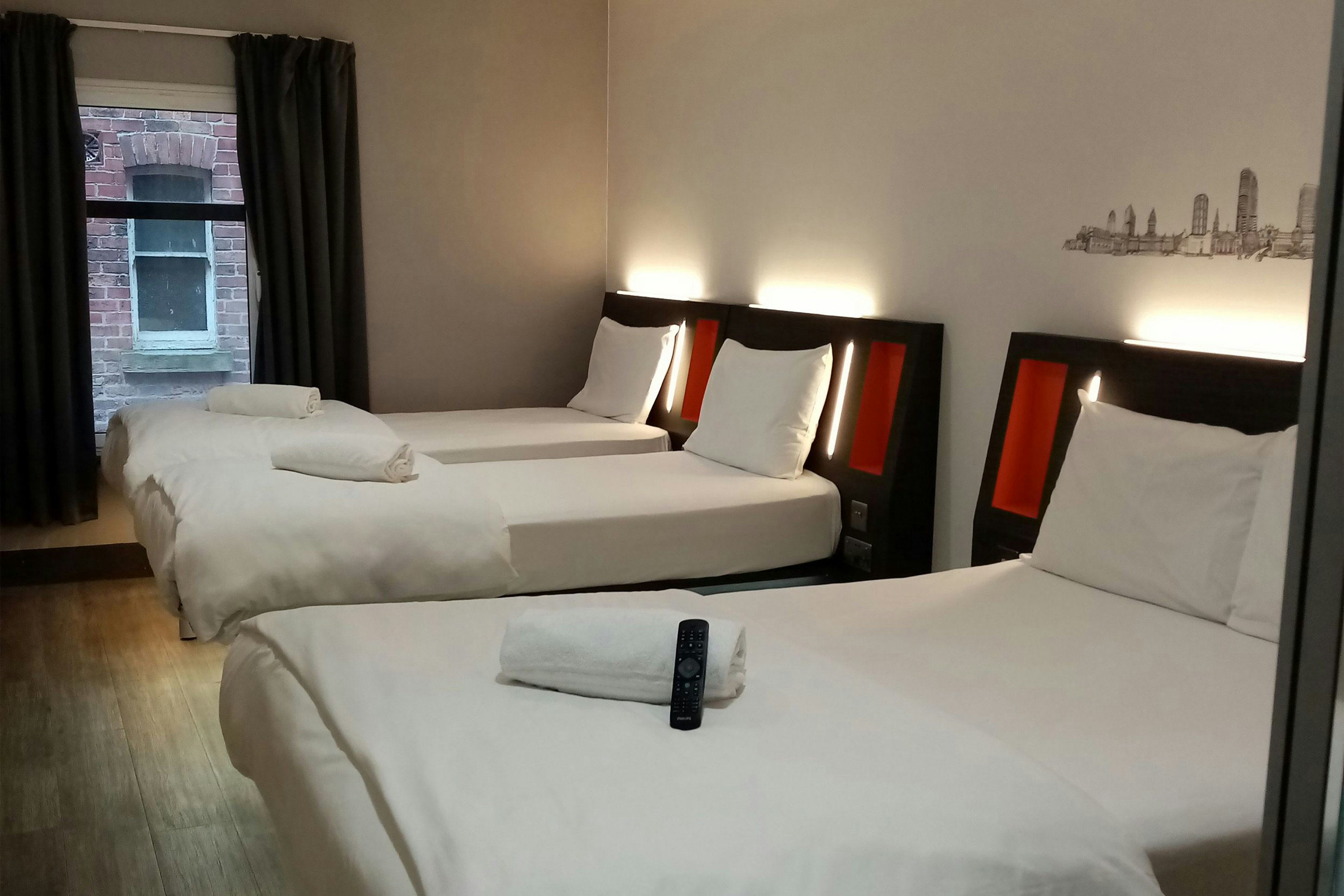 easyHotel Leeds City Centre 4/15