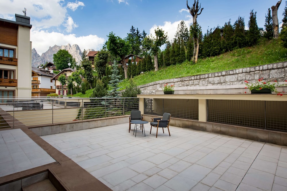 Radisson Residences Savoia Palace Cortina d’Ampezzo 33/65