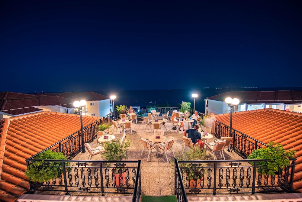 Porto Iliessa by GHH 40/43