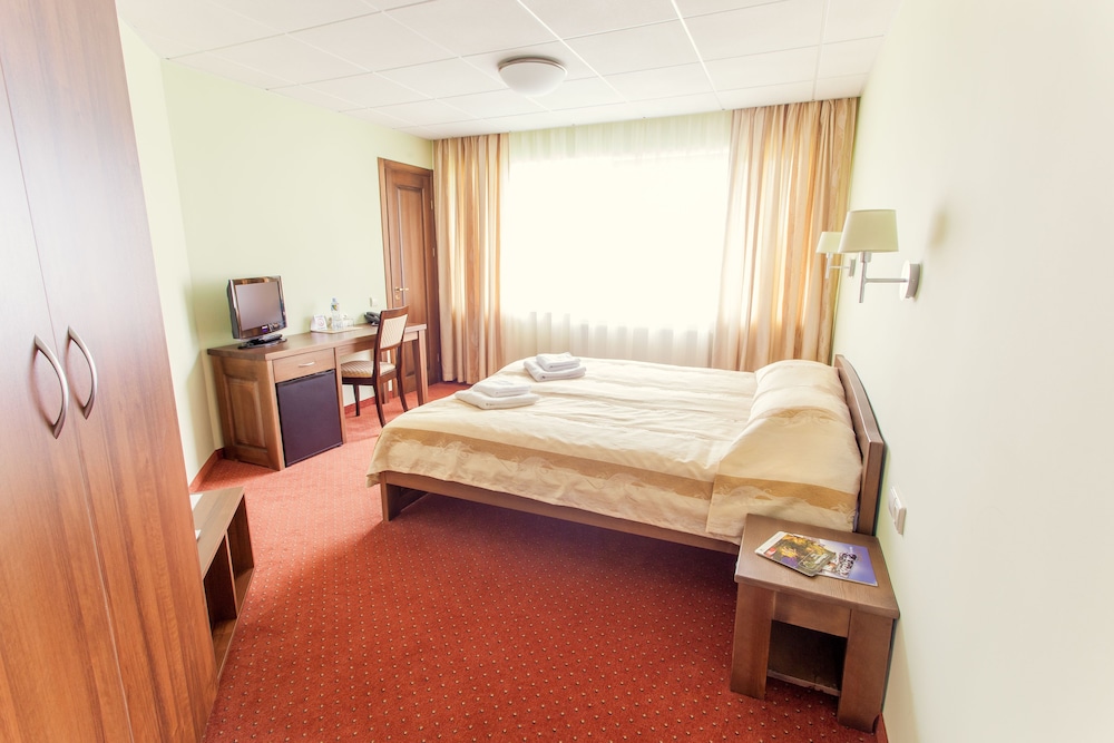 Airinn Vilnius Hotel 10/75