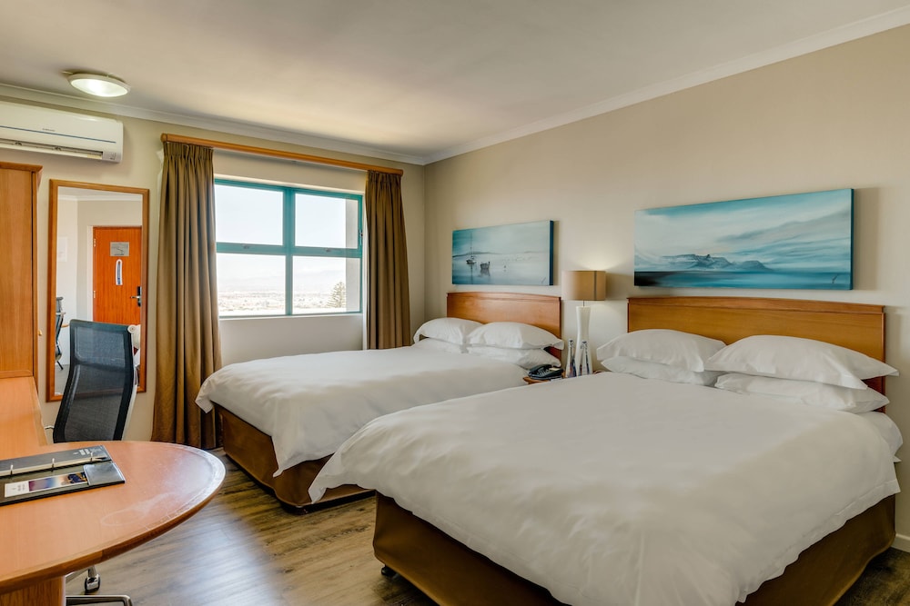 Protea Hotel by Marriott Cape Town Tyger Valley 16/45
