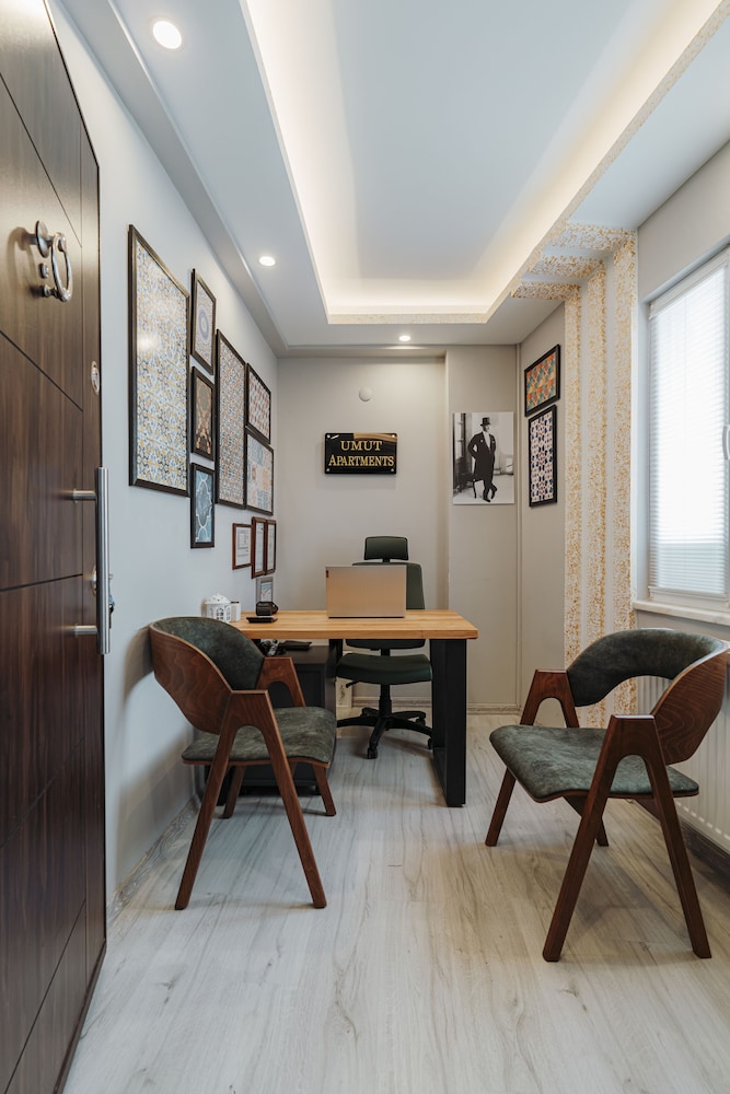 Umut Apartments 30/50