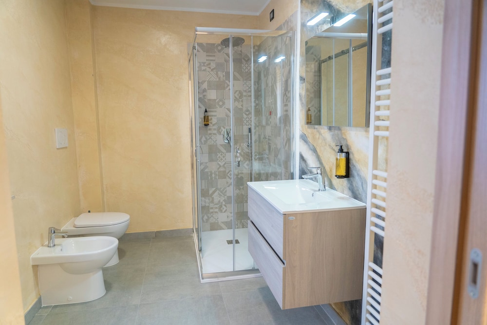 ALBERGO DELLA POSTA 50/53