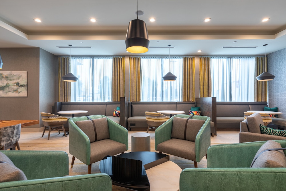 Holiday Inn Woodruff Road 37/53