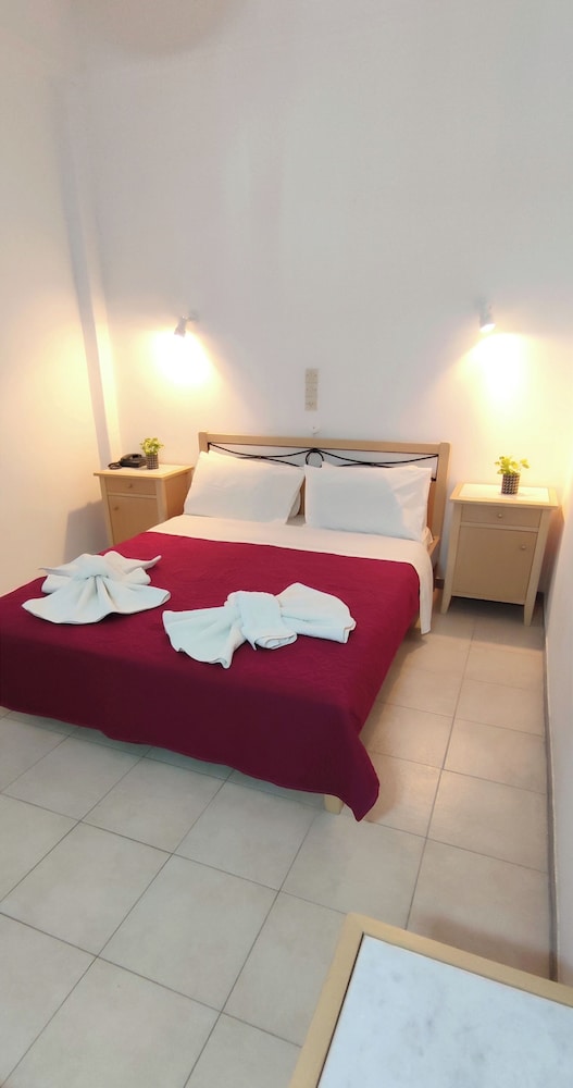 SERIFOS BEACH HOTEL 26/50