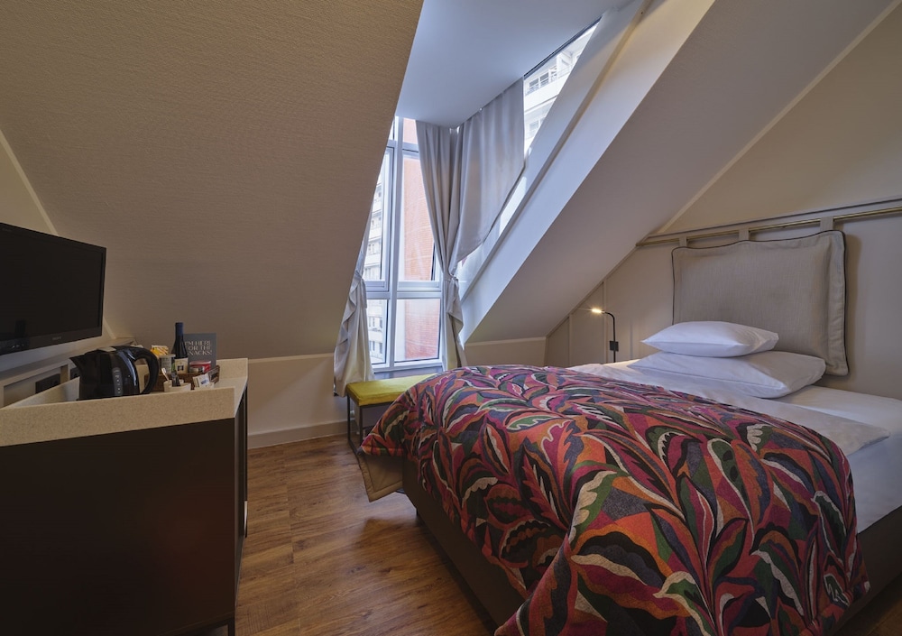 Classik Hotel Alexander Plaza 11/80
