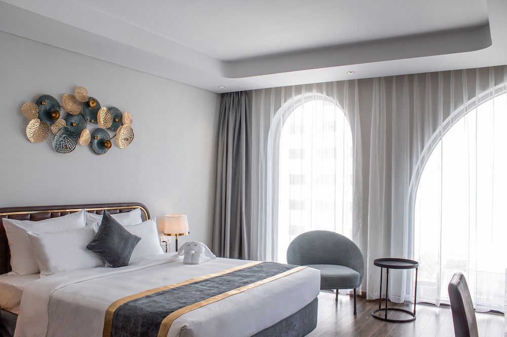 GRAND TOURANE NHA TRANG HOTEL 10/50