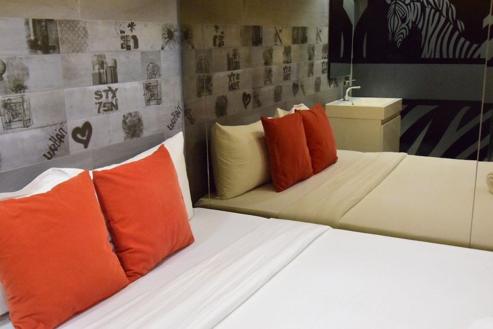 Double Five - Hostel 16/36