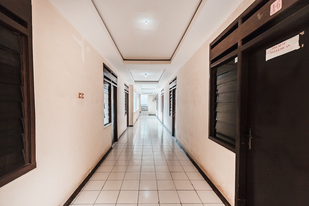 Hotel O near Plaza Pondok Gede formerly Angel Homestay 15/27