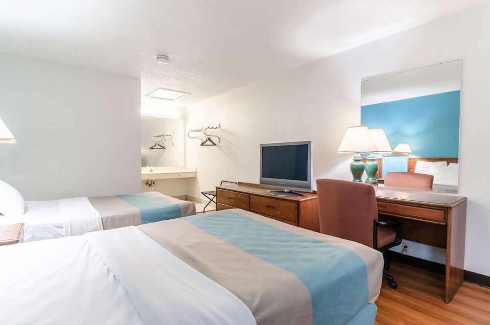 Motel6 Southgate, MI - Detroit 34/60