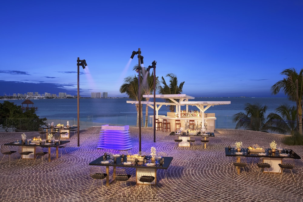 BREATHLESS CANCUN SOUL RESORT AND SPA 47/50