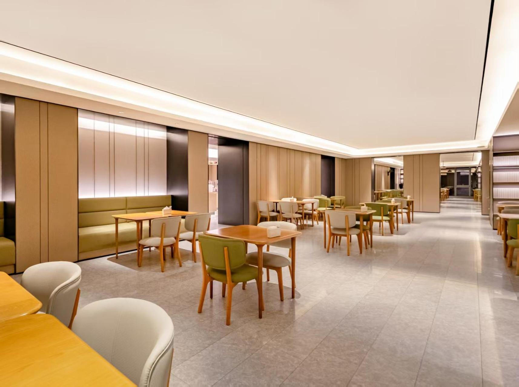 Ji Hotel (Chongqing Jiefangbei Pedestrian Street) 57/64