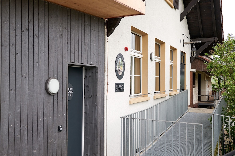 Hotel Jager Jeuss - Murten - Self-Check-in 1/49