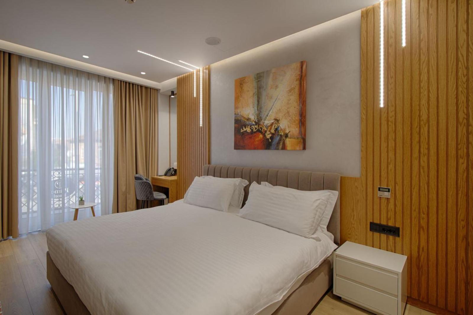 Primo Hotel 17/45