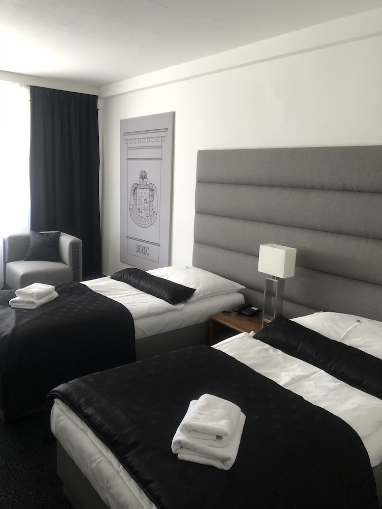 A-Austerlitz Hotel 27/31