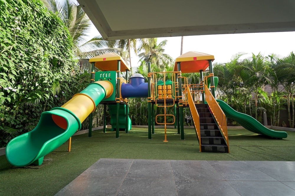Hyatt Centric Candolim Goa 64/72