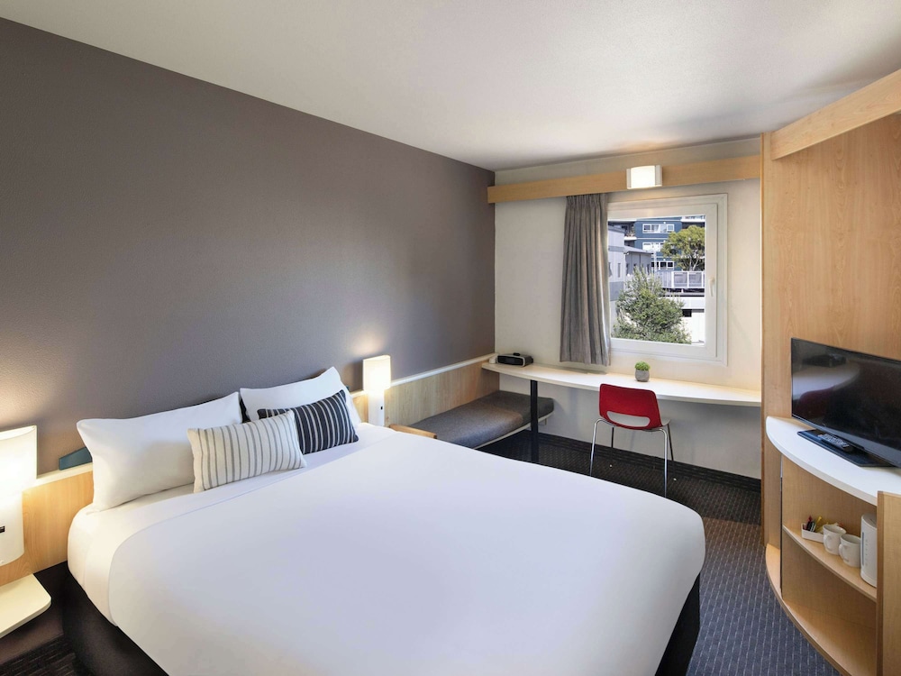 Ibis Newcastle 25/60