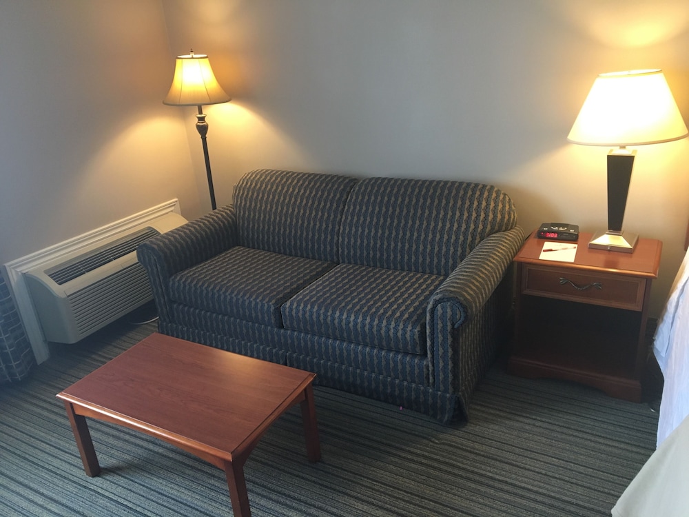 Ramada by Wyndham London 24/59