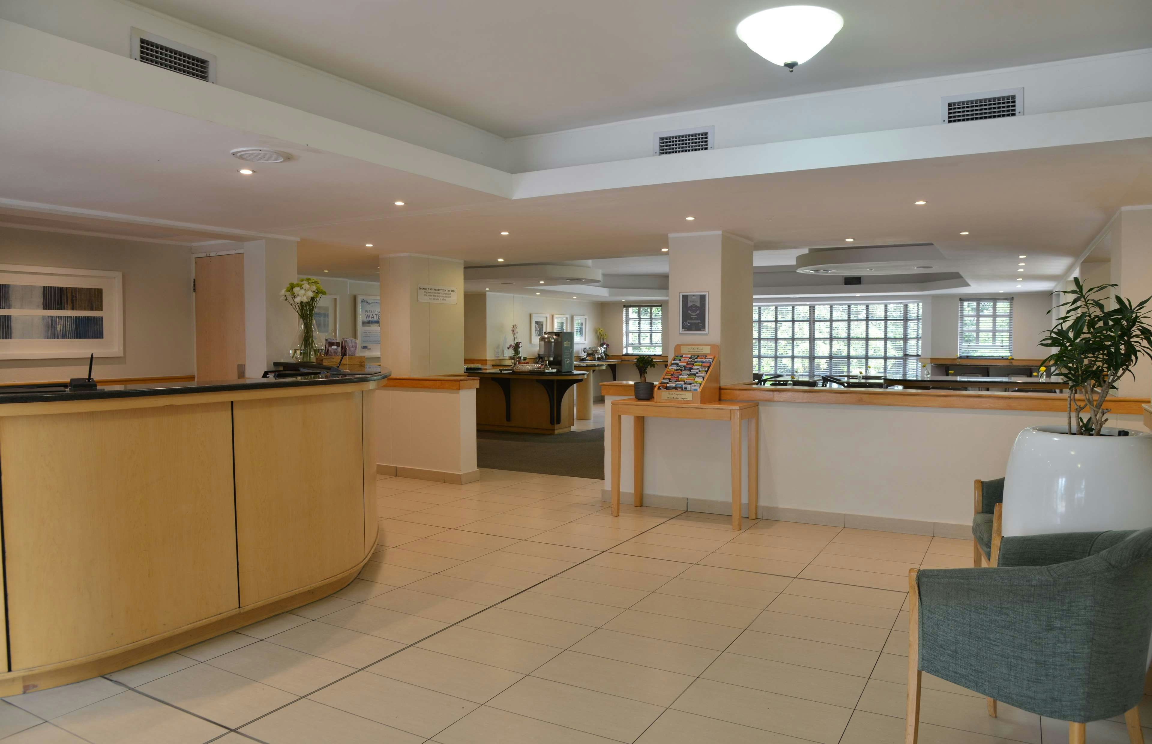Road Lodge Cape Town International Airport 6/27