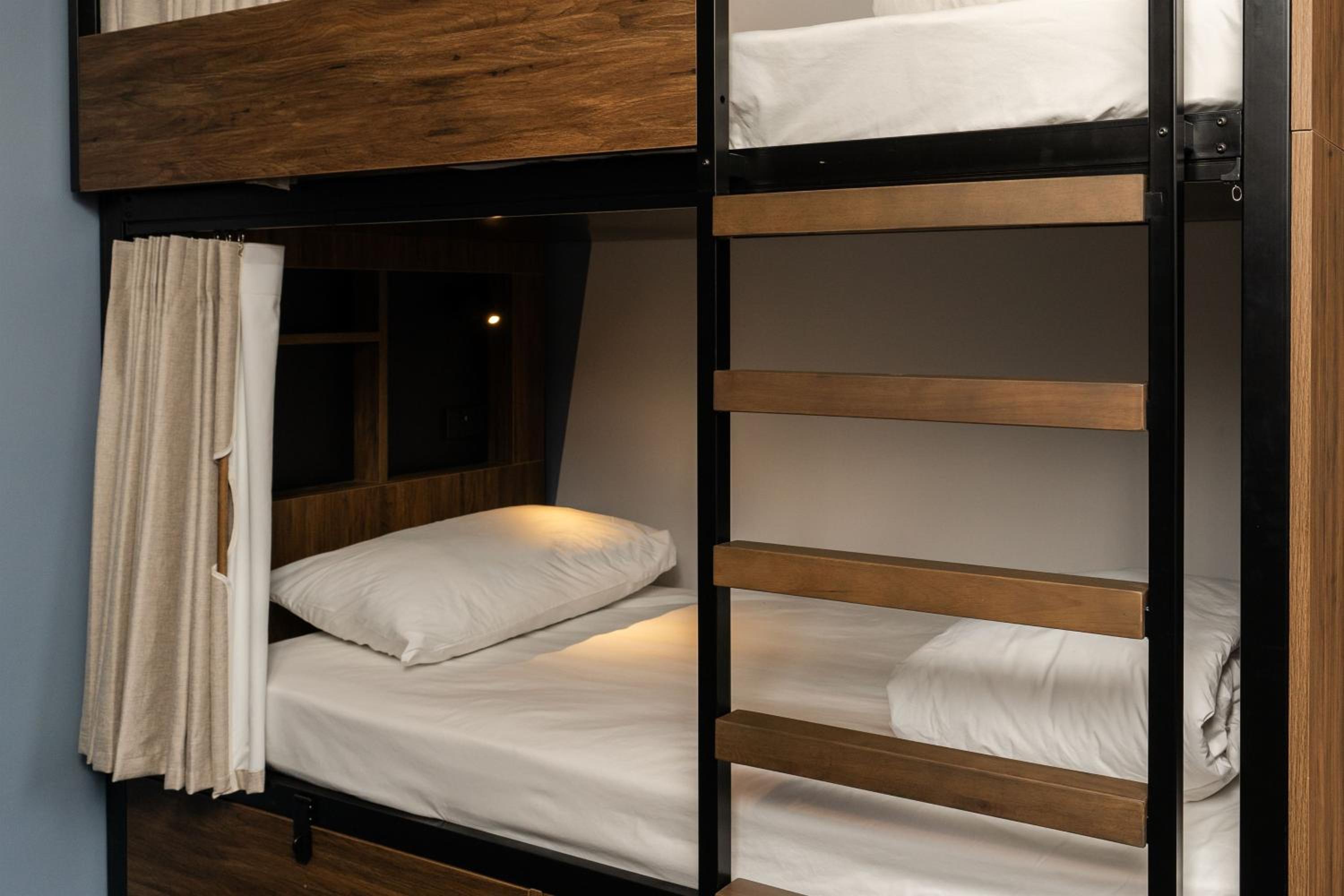 Bed in 8 Bed Dorm Ensuite