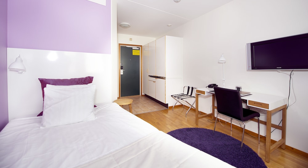 First Hotel Planetstaden 25/83