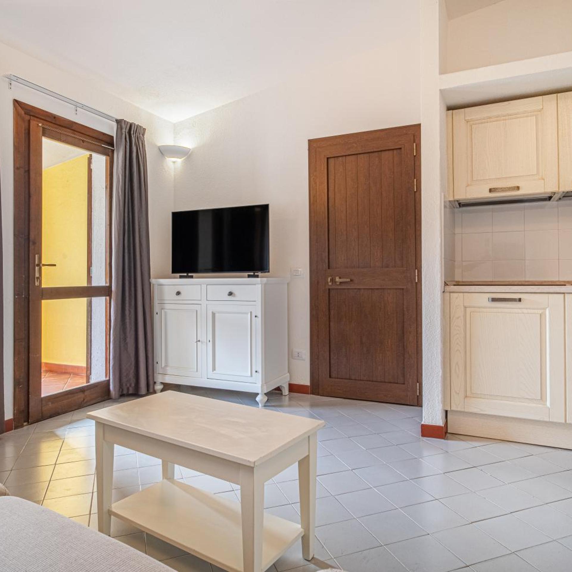 Ahr Costa Serena Village 9/50