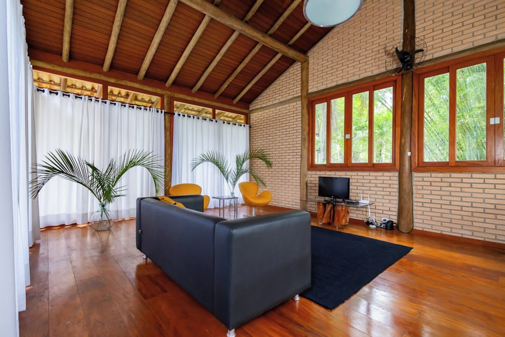 OYO Pousada e Hotel Putini 30/50