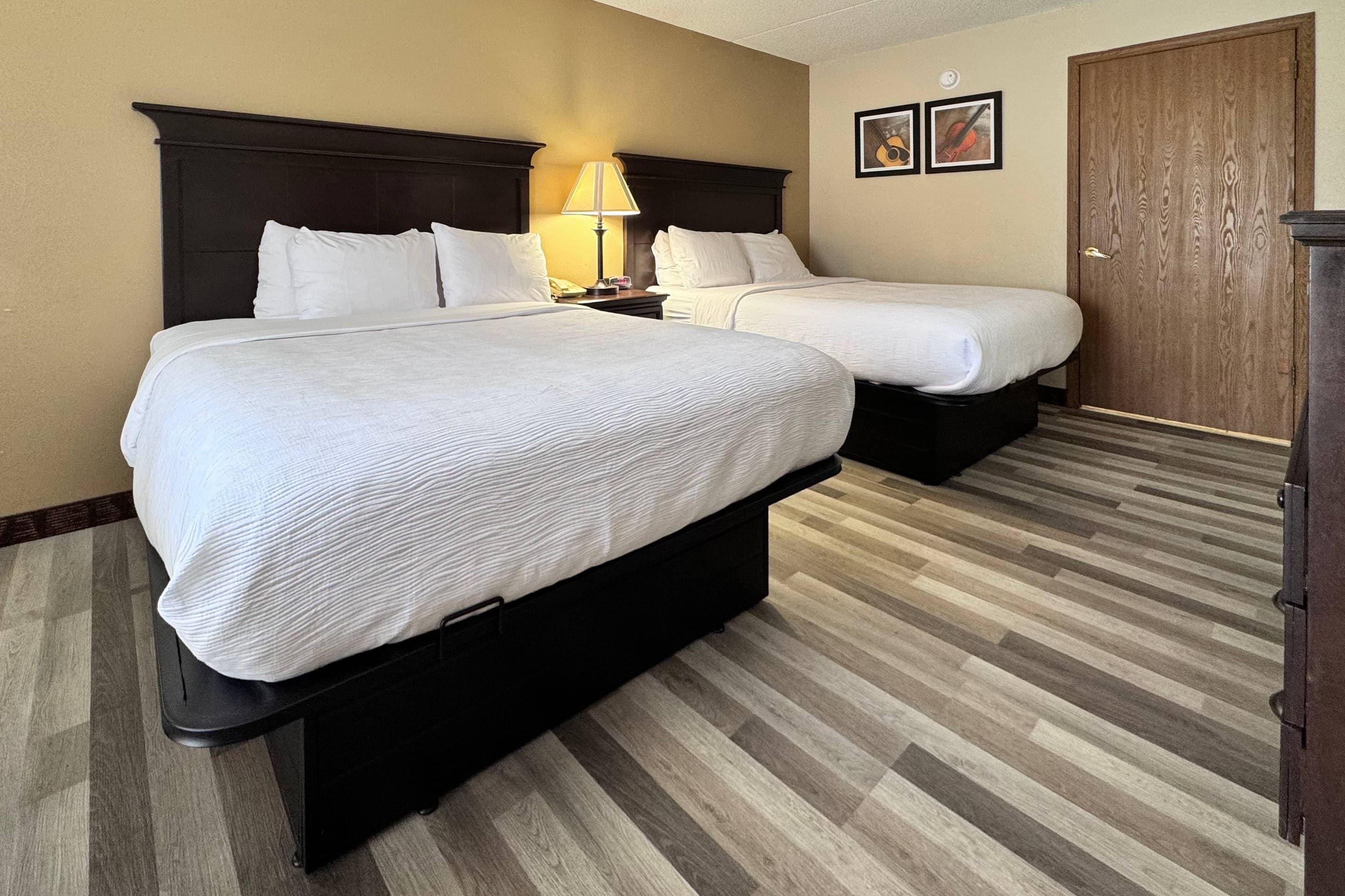 UPGRADE, EFFICIENCY, 2 QUEEN BEDS