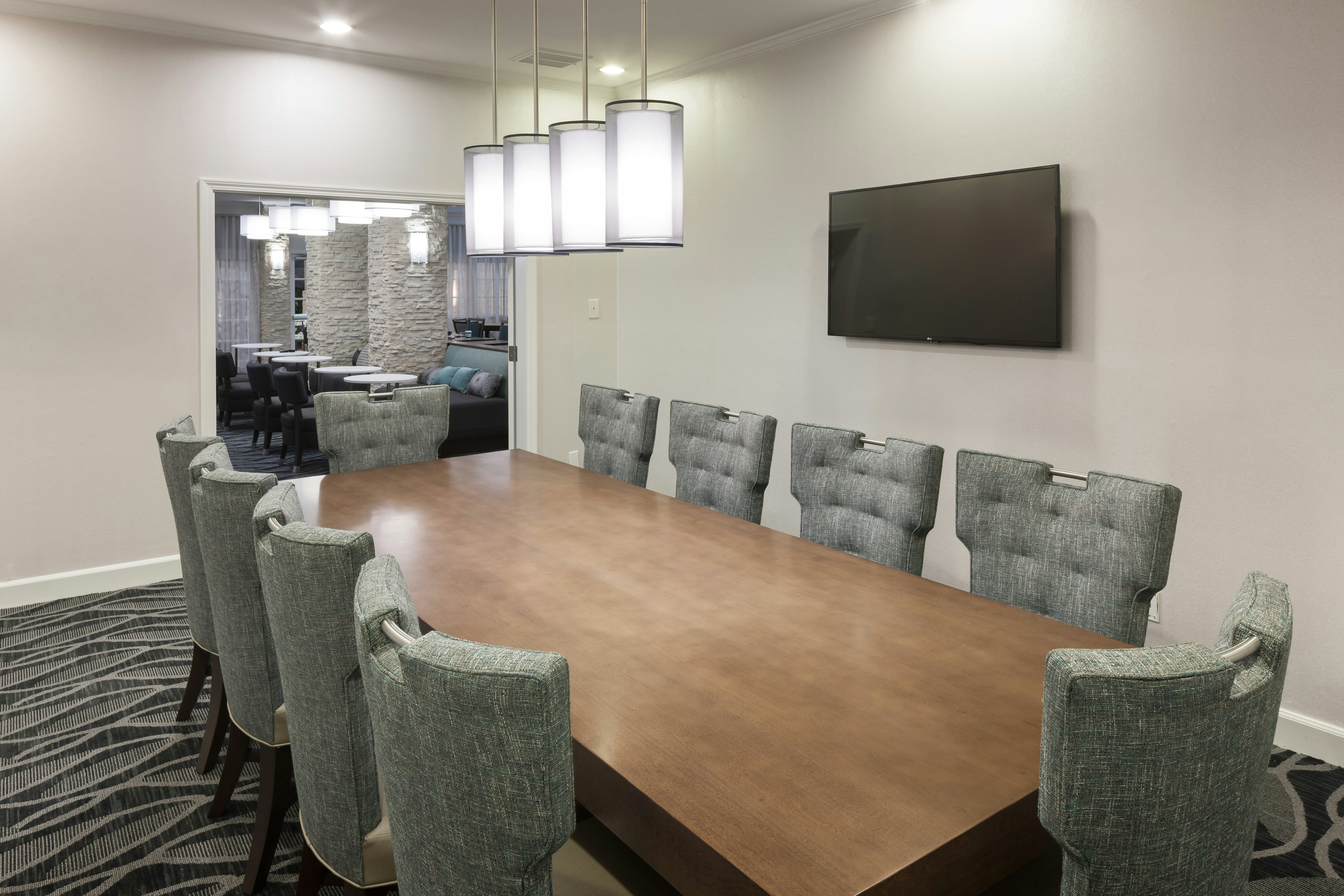 Homewood Suites by Hilton Tukwila 38/43