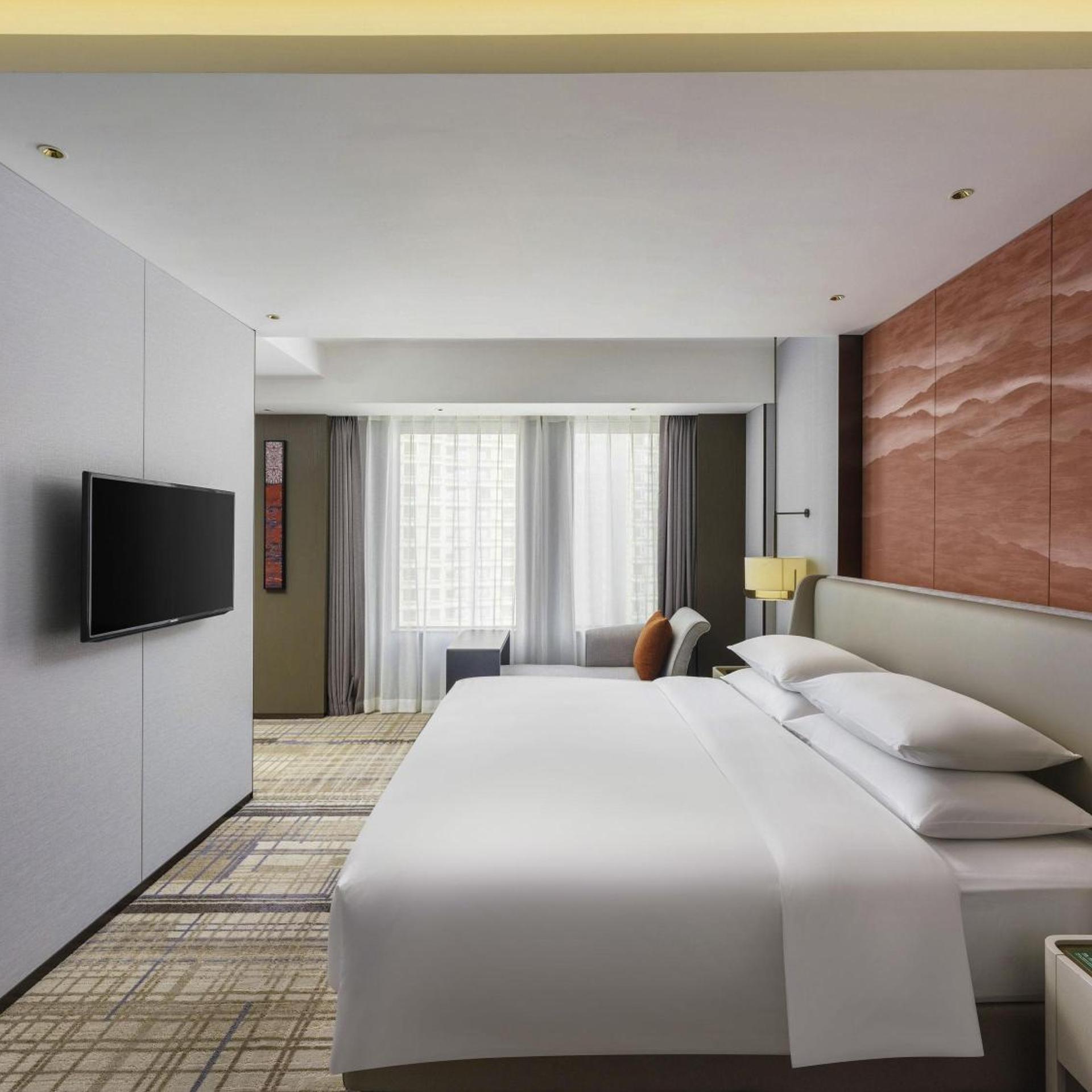 Swiss Select, King Bed