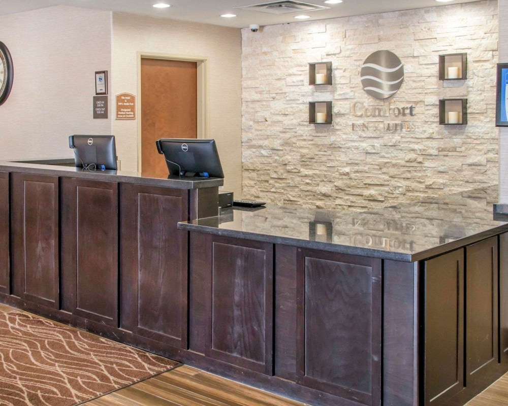 Comfort Inn and Suites San Marcos 10/47