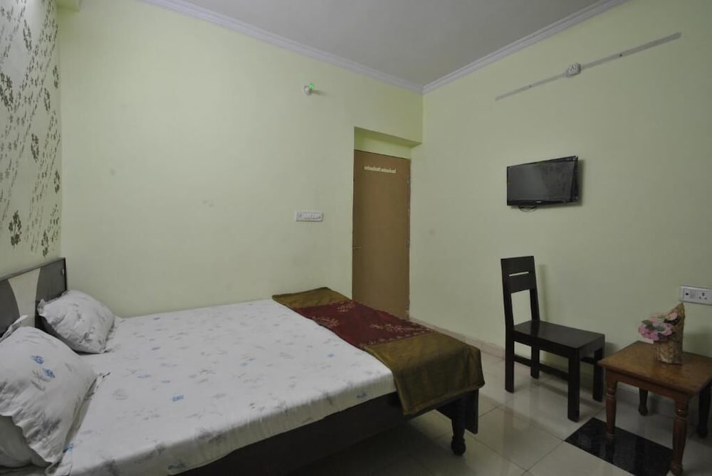 Hotel Satkar 14/31