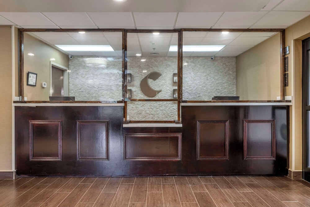 Comfort Inn and Suites Mocksville I-40 7/41
