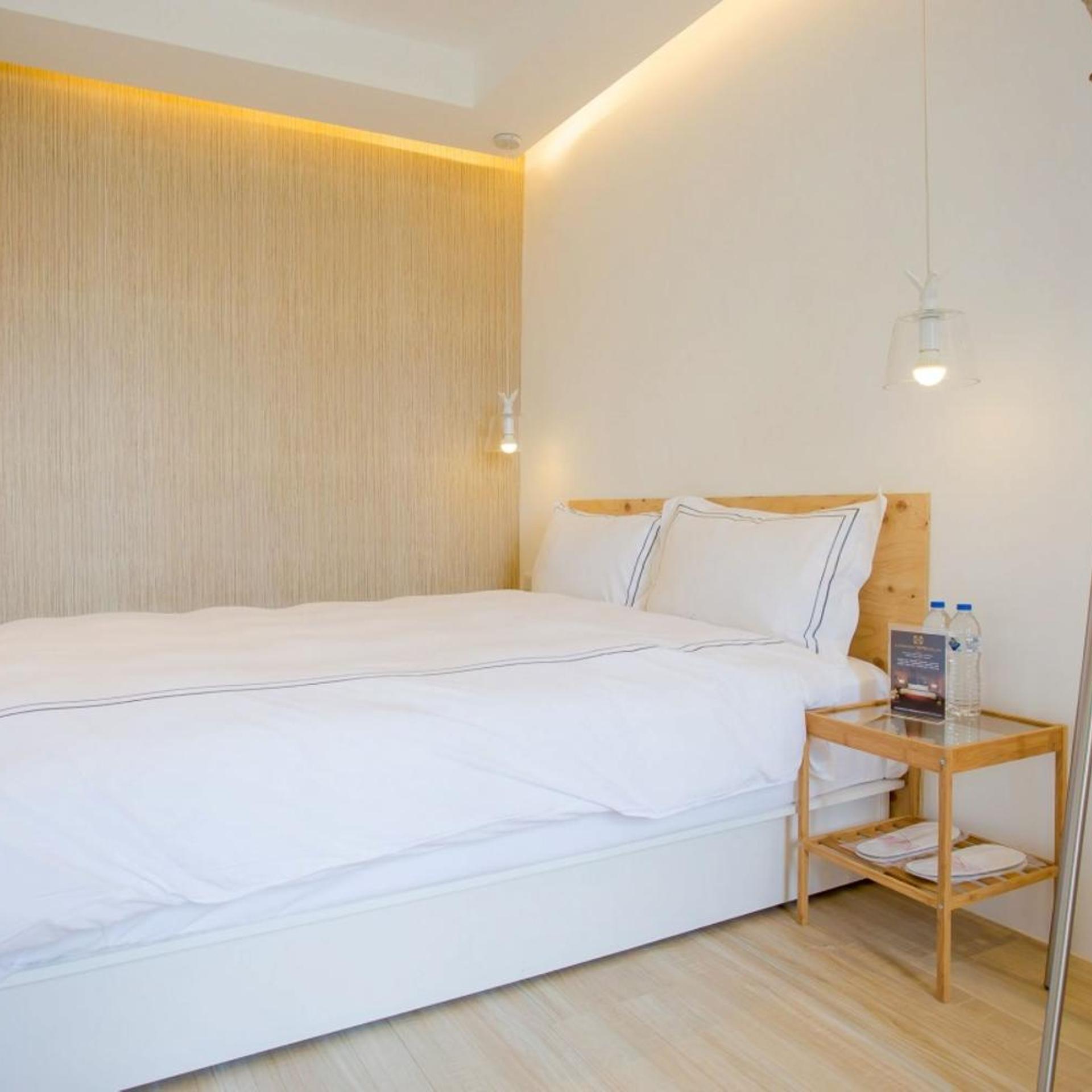 Mini West Hotel 4/50