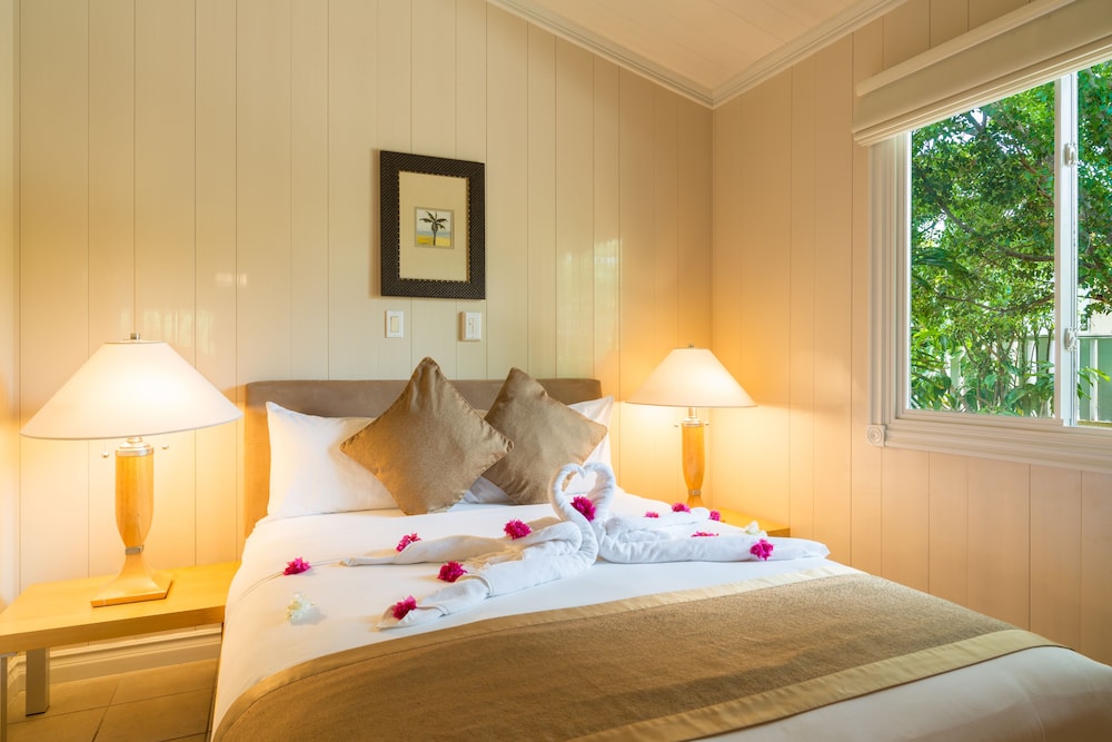 2 BEDROOMS, PREMIUM, COTTAGE, 2 KING BEDS, GARDEN VIEW