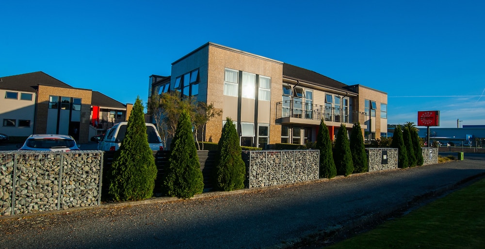 Coleraine Motel 3/34