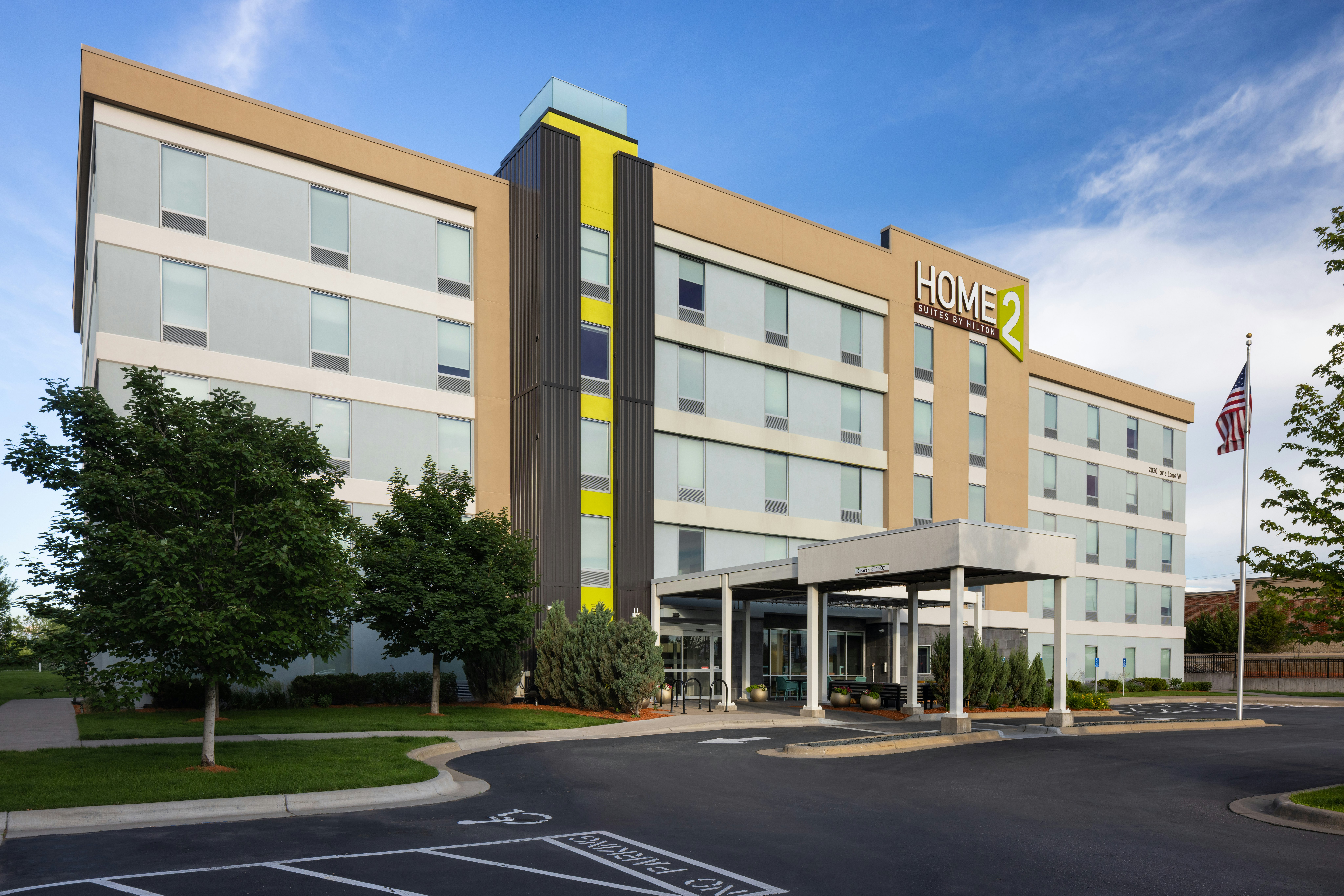 Home2 Suites by Hilton Roseville Minneapolis 25/25