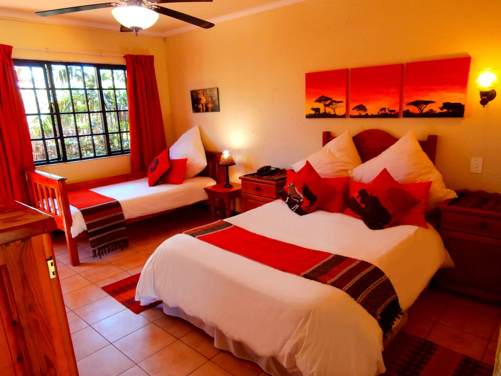 African Footprints Lodge 6/22